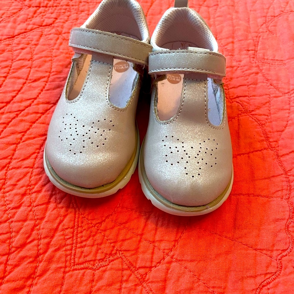 Bundle of 4 pairs Toddler Shoes sizes 5T-9T - Picture 5 of 8